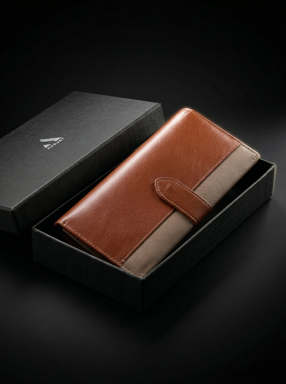 Duo Tone Heritage Snap-Closure Leather Tri-Fold Continental Wallet