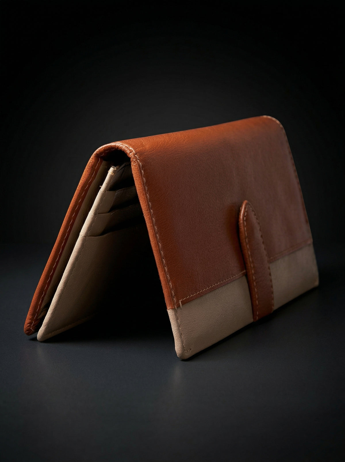 Duo Tone Heritage Snap-Closure Leather Tri-Fold Continental Wallet